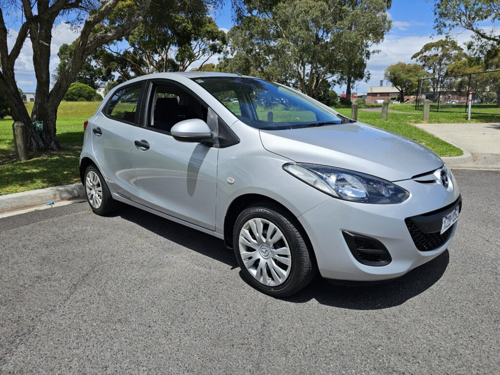 2010 MAZDA 2 NEO