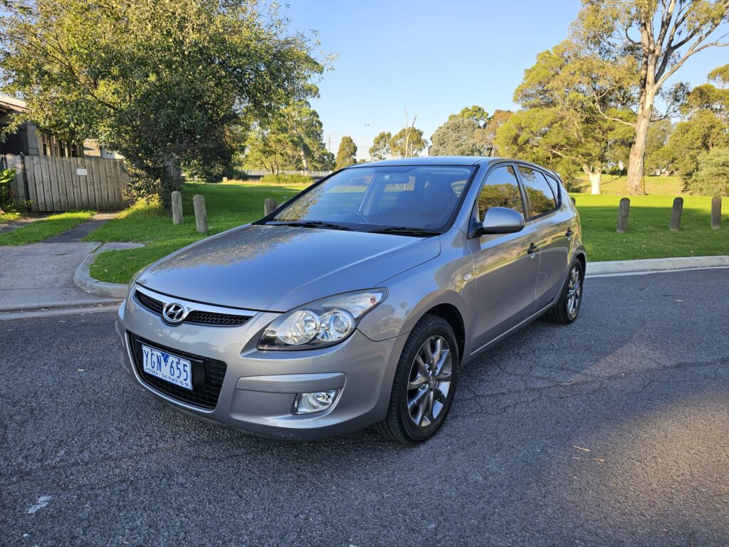 2011 Hyundai i30 FD MY11 Trophy Hatchback 5dr Auto 4sp 2.0i