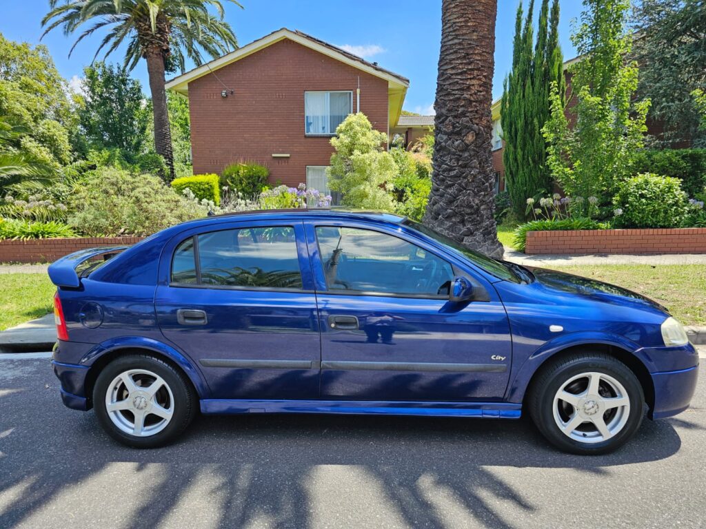 2003 Holden Astra TS MY03 City Hatchback 5dr Auto 4sp 1.8i