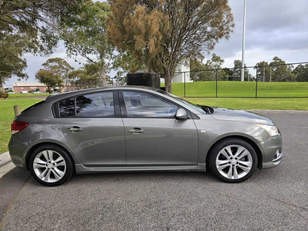 2013 Holden Cruze JH Series II MY13 SRi-V Hatchback 5dr Spts Auto 6sp 1.4T