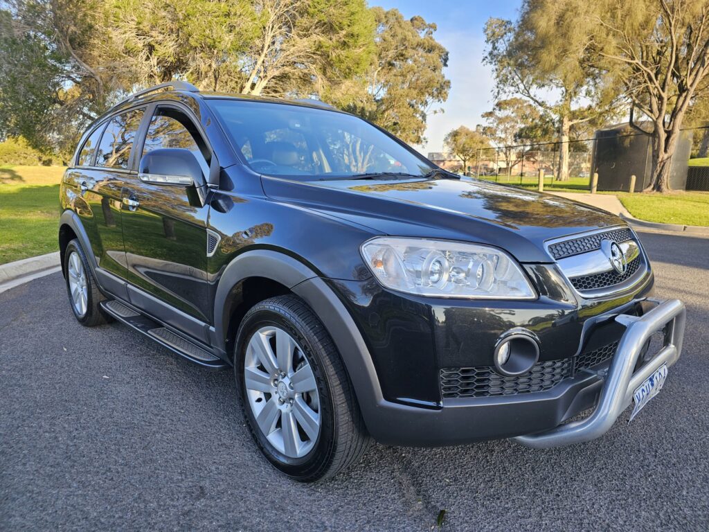 2010 Holden Captiva CG MY10 7 LX Wagon 7st 5dr Spts Auto 5sp AWD 3.2i