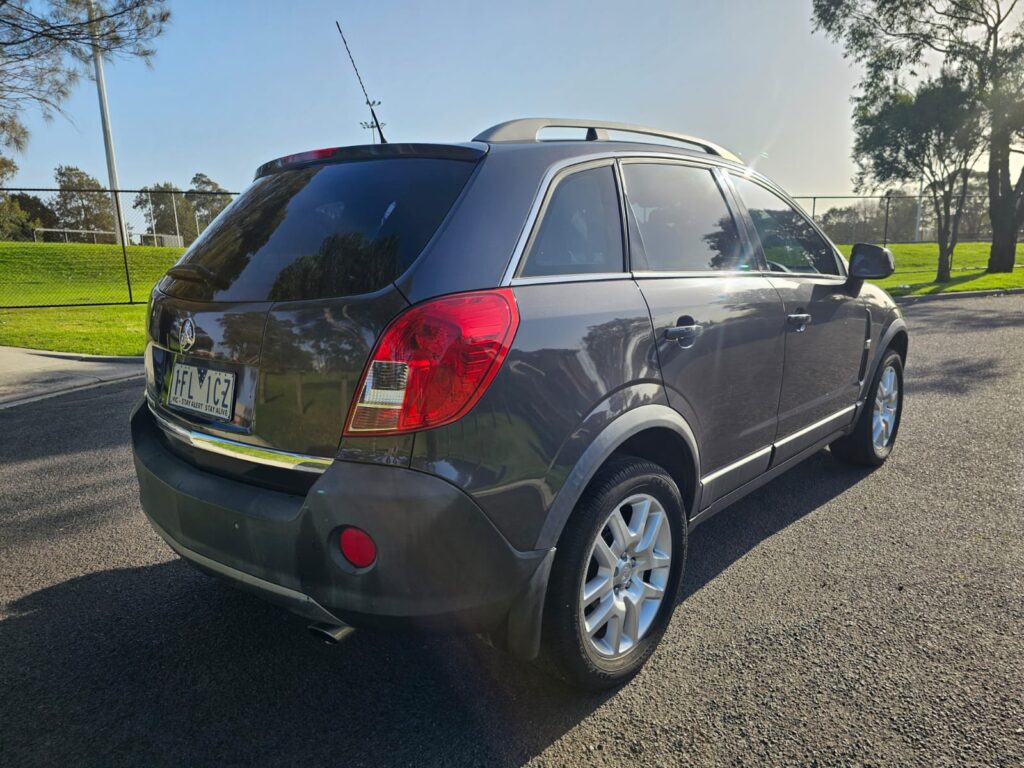 2013 Holden Captiva CG Series II MY12 5 Wagon 5dr Spts Auto 6sp 2.4i (FWD)