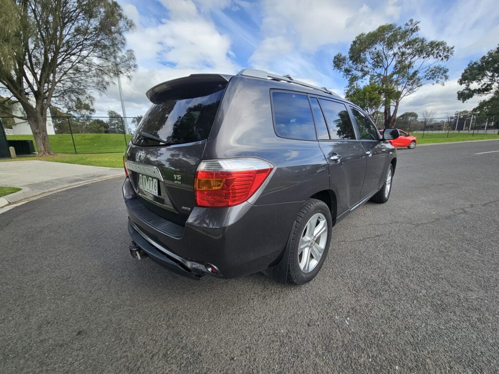 2009 Toyota Kluger GSU45R Grande Wagon 7st 5dr Spts Auto 5sp AWD 725kg 3.5i