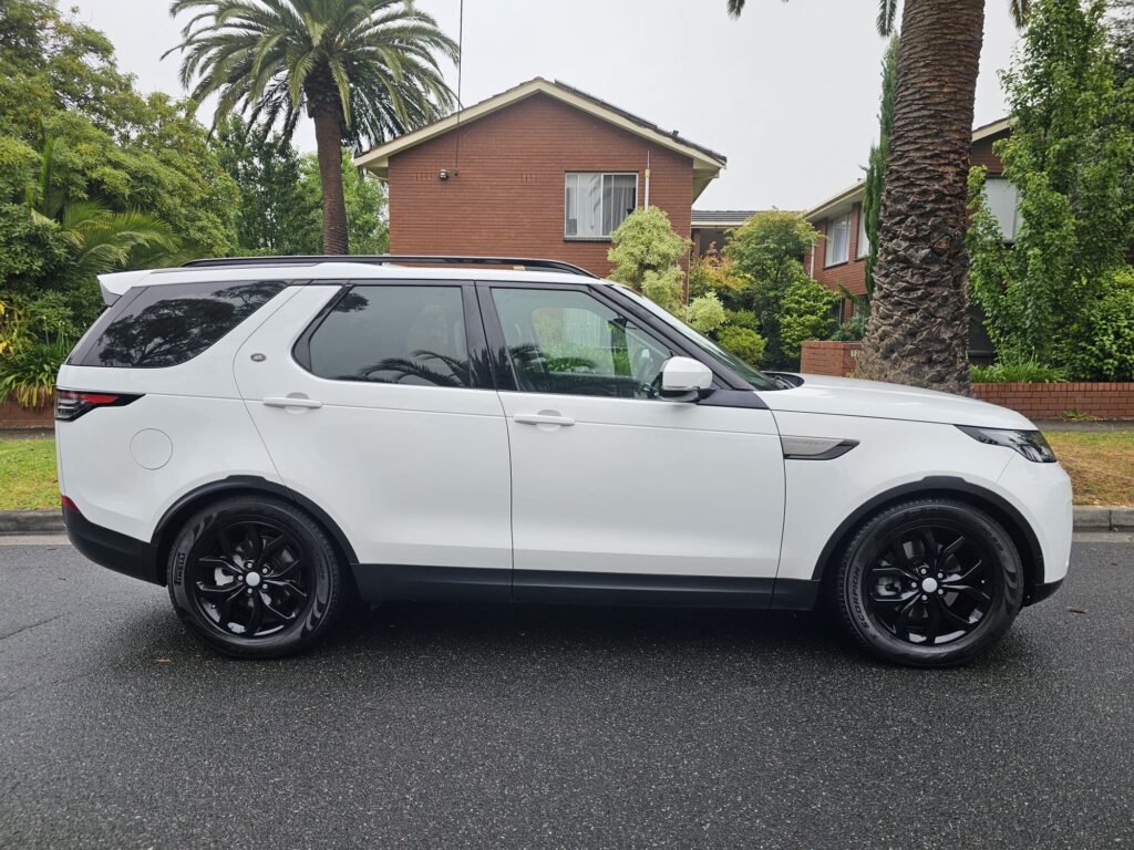 2019 Land Rover Discovery Series 5 L462 20MY SD4 SE Wagon 5dr Spts Auto 8sp 4x4 2.0DTT