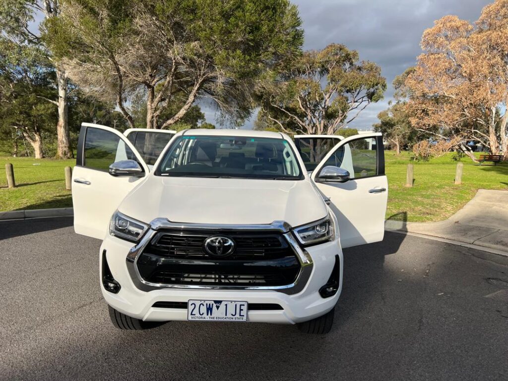 2021 Toyota Hilux GUN126R SR5 Utility Double Cab 4dr Spts Auto 6sp 4x4 995kg 2.8DT