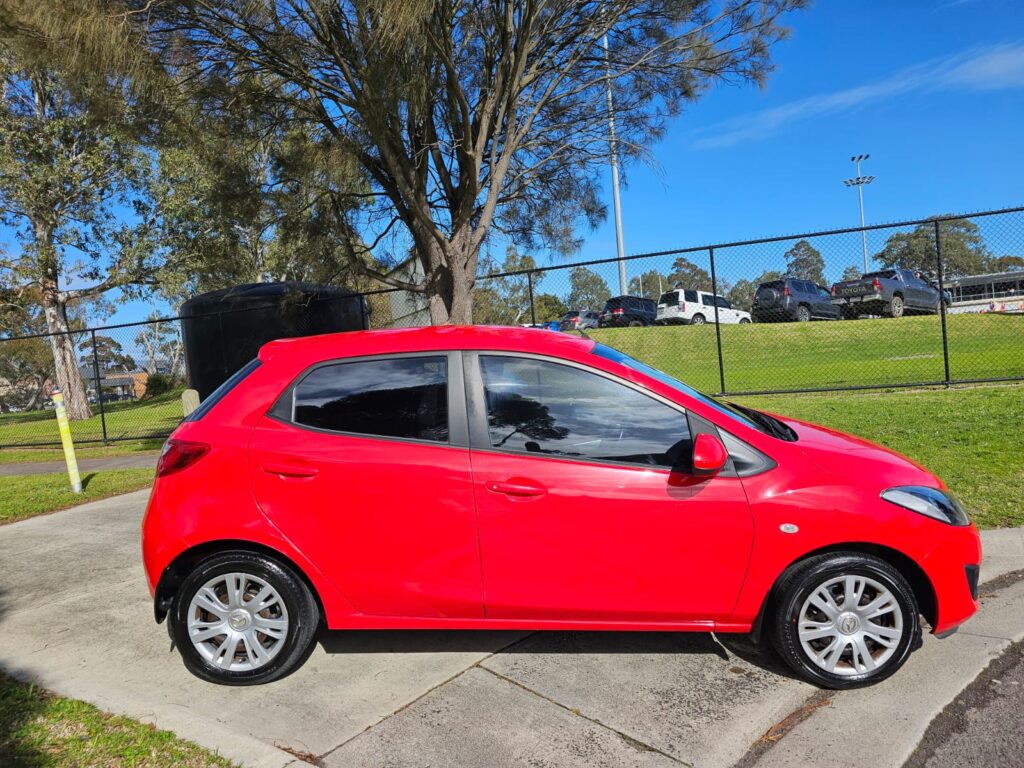 2013 Mazda 2 DE10Y2 MY13 Neo Hatchback 5dr Auto 4sp 1.5i