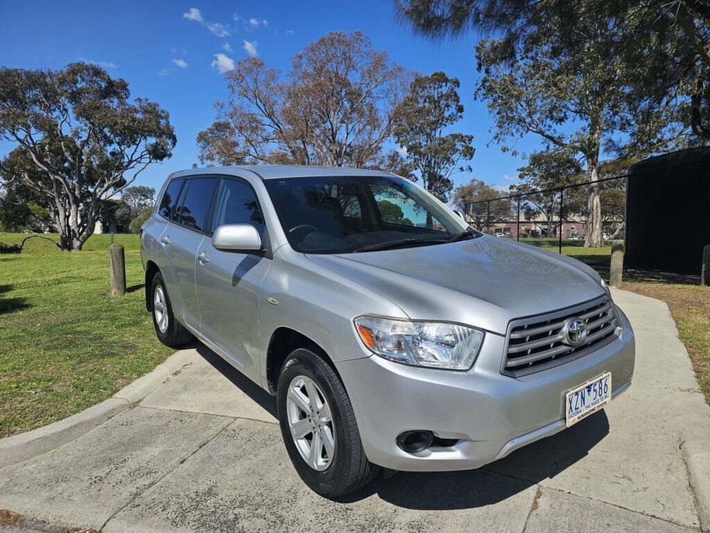 2010 Toyota Kluger GSU45R KX-R Wagon 7st 5dr Spts Auto 5sp AWD 800kg 3.5i