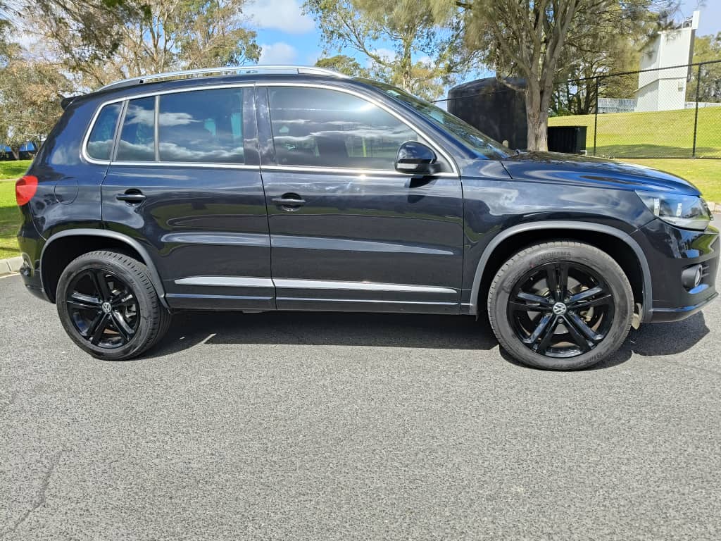 2015 Volkswagen Tiguan 5N MY15 132TSI Wagon 5dr DSG 7sp 4MOTION 2.0T