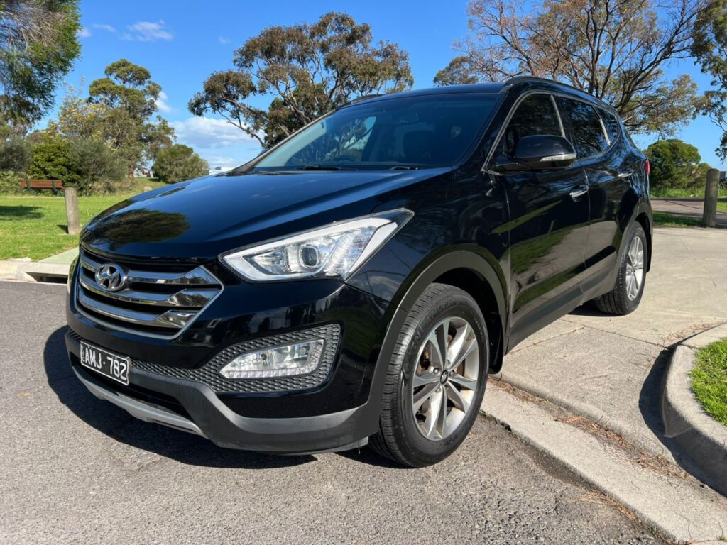 2015 Hyundai Santa Fe DM2 MY15 Elite Wagon 7st 5dr Spts Auto 6sp 4x4 632kg 2.2DT