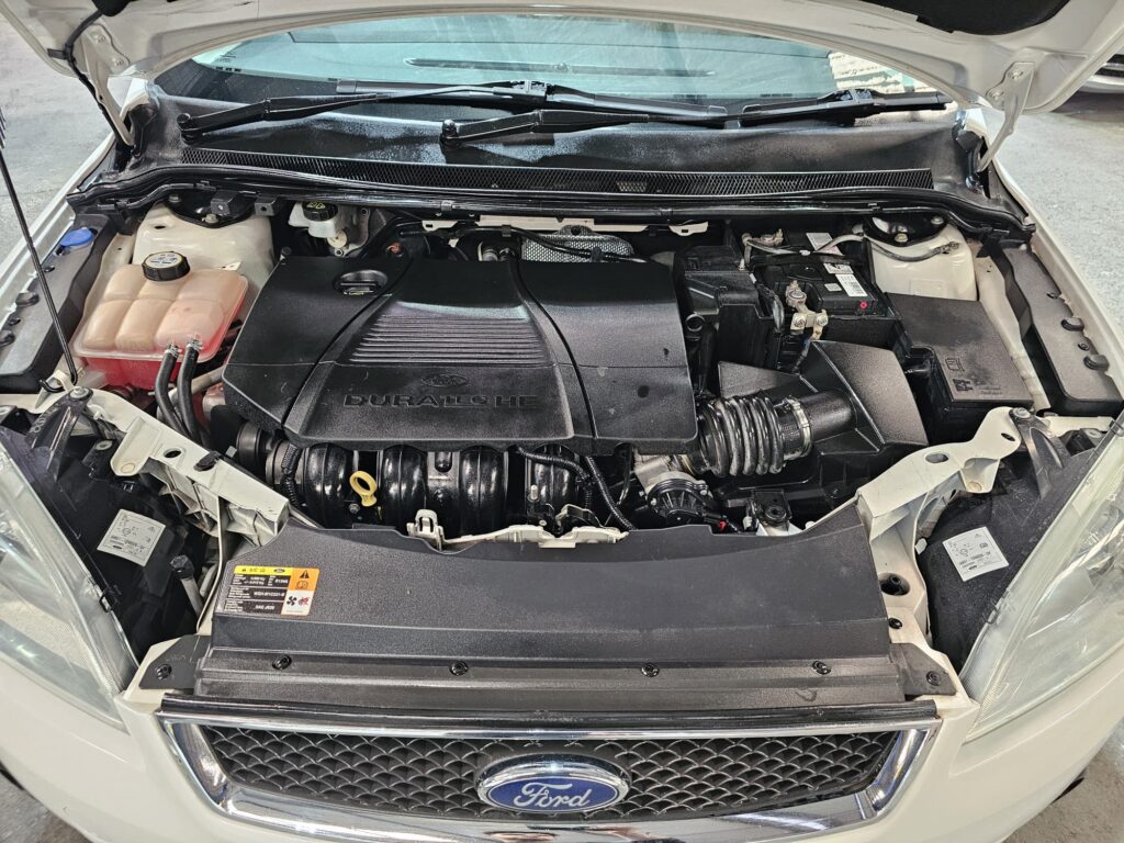 2008 Ford Focus LT Ghia Sedan 4dr Spts Auto 4sp 2.0i